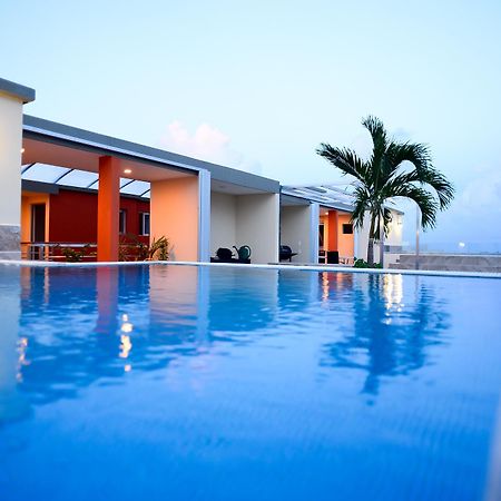 Sunrise 42 Suites Hotel Плая дел Кармен Екстериор снимка