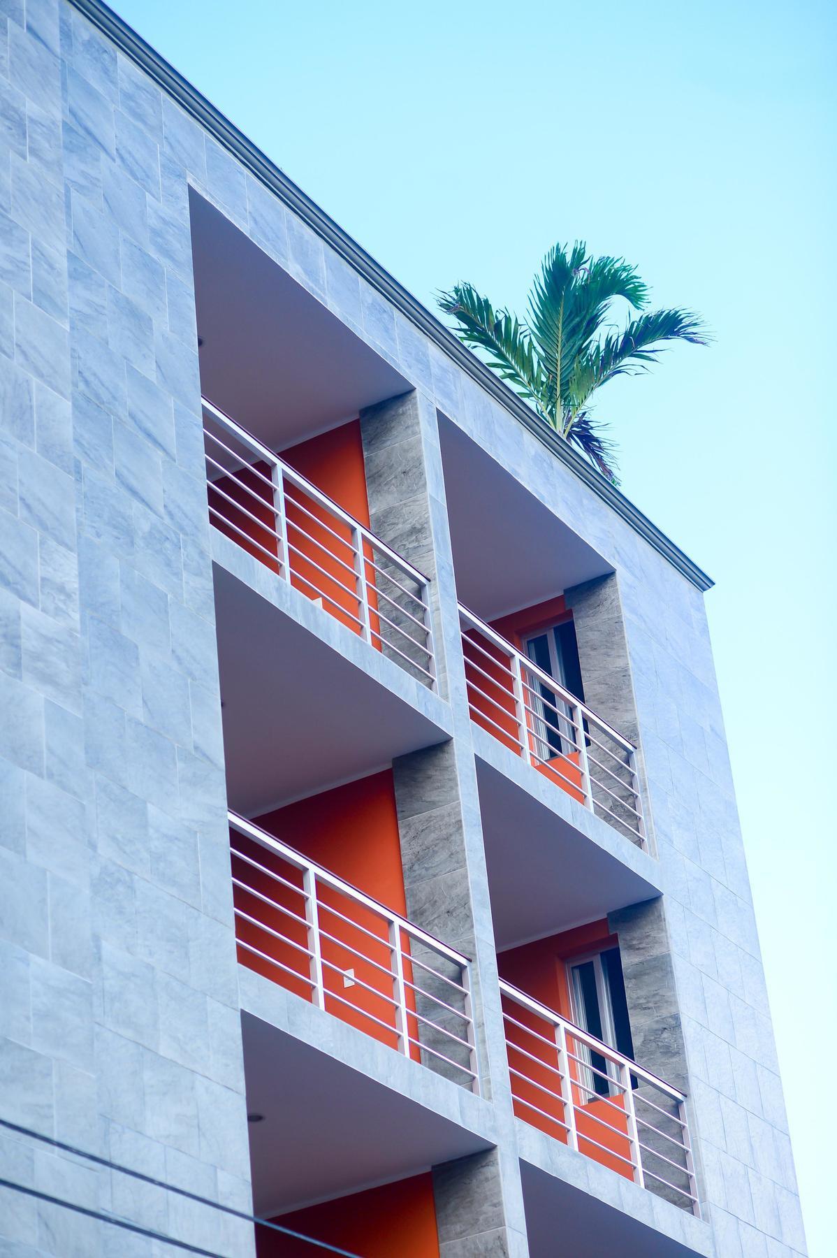 Sunrise 42 Suites Hotel Плая дел Кармен Екстериор снимка