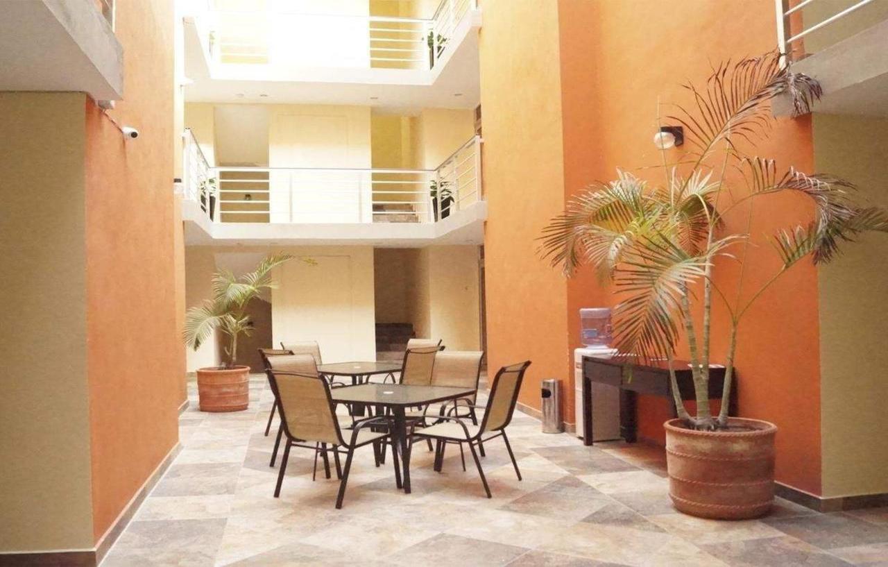 Sunrise 42 Suites Hotel Плая дел Кармен Екстериор снимка